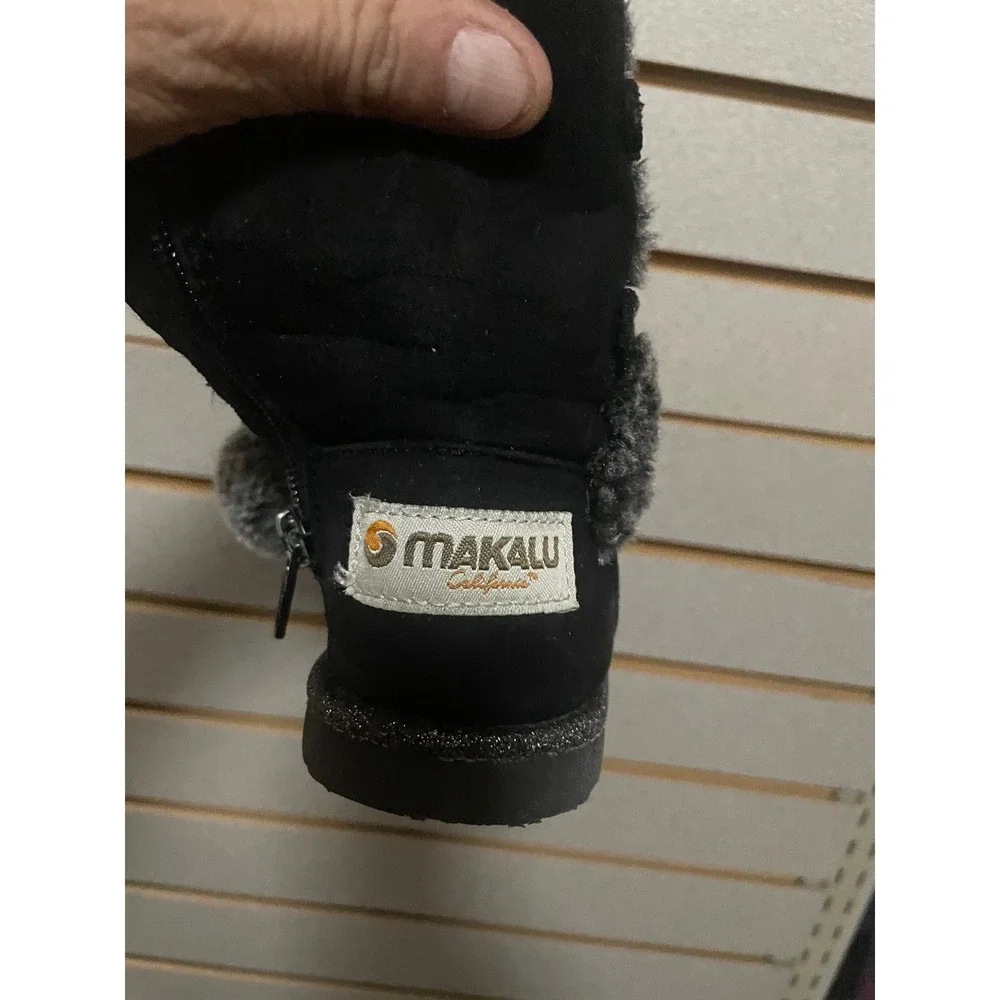 Makalu California Toddler Girls Wonderland Faux Fur‎ Pom Pom Boots Black Grey 9M